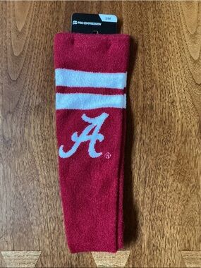 NWT Alabama Crimson Tide Red Fuzzy compression Knee Socks with White 'A' Logo